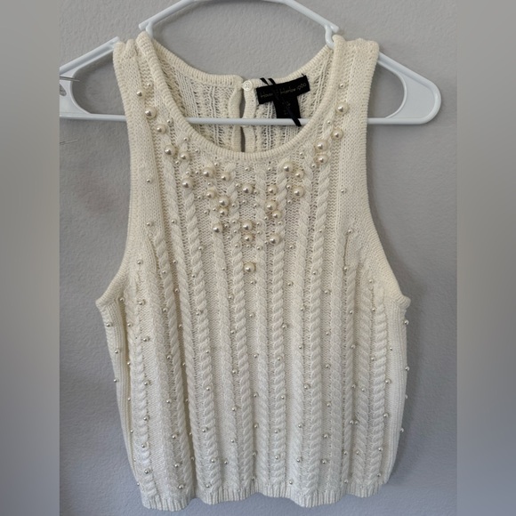 House of Harlow 1960 Tops - House of Harlow knit tank with pearls. Size small. White. NWT.